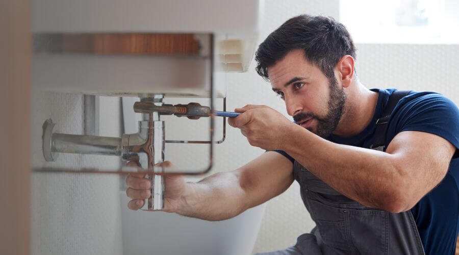 Faucet aerator cleaning/replacement in Hampden, ND